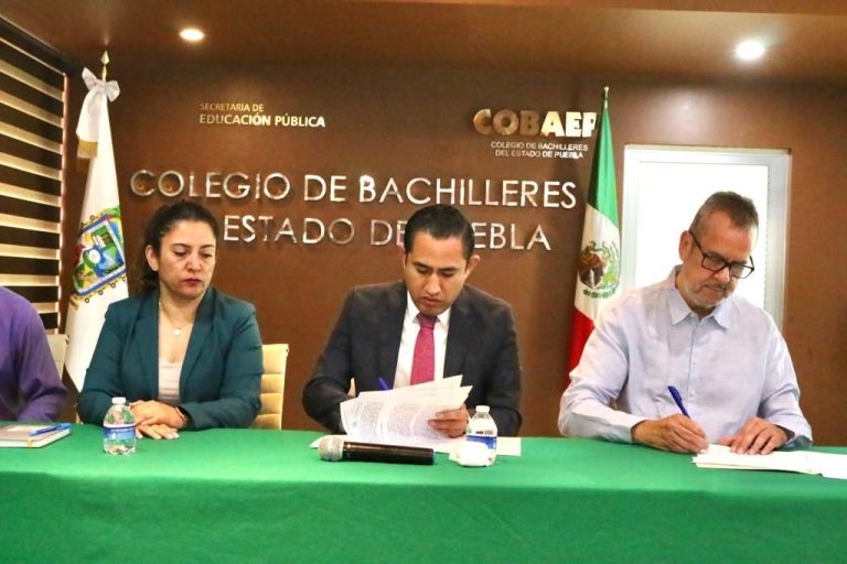 Firman COBAEP e Inmobiliaria GYP convenio para donación de predio