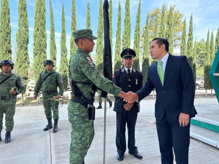 Fortalece COBAEP valores cívicos en comunidad educativa