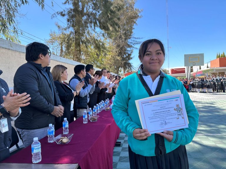 Boletín- Reconoce COBAEP la participación de alumnas en Olimpiada Femenil de Matemáticas