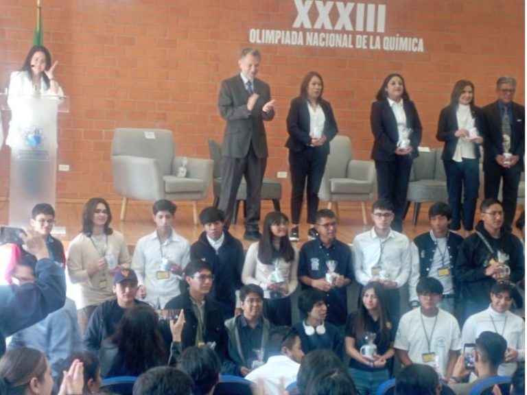 Boletín – Destaca aprendiente del COBAEP en Olimpiada Nacional de Química